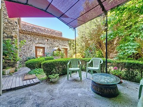 Ancien couvent du XVIIe siècle réhabilité en maison d’hôtes – 13 pièces – 265 m² habitables avec jardin