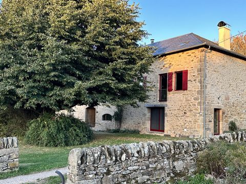 Magnifique longère rénovée en campagne 25 Km de Figeac