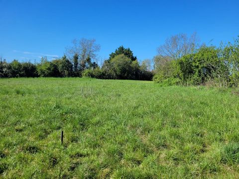 Terrain Constructible de 1025m² Viabilisé et Borné
