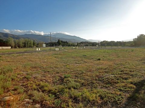 Dpt Pyrénées Orientales (66), à vendre ILLE SUR TET terrain constructible de 1879 m² plat, viabilisé