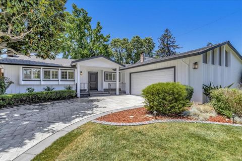 In a wonderful Willow Glen neighborhood / Beautiful home is almost 1920 square feet with separate living and family room. Open floor plan / 4 bedrooms (2 master suites) and 3 bathrooms and 2 car garage. High ceiling living room with fireplace. Fully ...