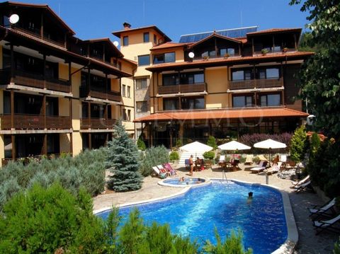 LUXIMMO FINEST ESTATES: ... We offer to your attention a functioning and currently functioning hotel complex, which is located in the town of Sozopol. Apriltsi, kv. Novo Selo /180 kilometers from Sofia, 500-600 m above sea level, /3000 inhabitants/. ...