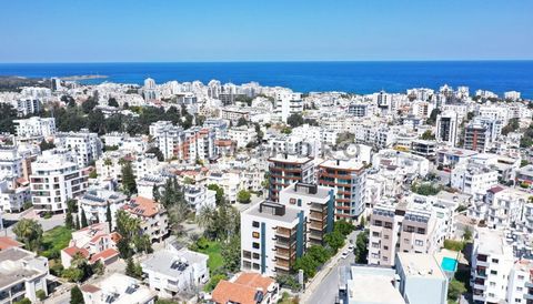 Die Wohnung ist ungefähr 1-5 km vom nächstgelegenen Strand entfernt. In ca. 15 km Entfernung befindet sich der nächstgelegene Golfplatz. Der nächstgelegene Flughafen ist ca. 30 km entfernt. Die Wohnung verfügt über 49 m². Sie besteht aus einem Schlaf...