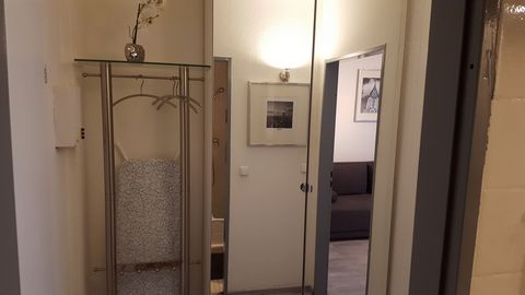 A cozy one room apartment is available in Düsseldorf Derendorf. The apartment is directly in front of the University of Applied Sciences (Fachhochschule Düsseldorf) The location is very central, the public transportation conditions are very good: S-B...