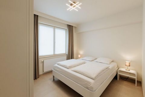 ZEEDIJK: Appartamento spazioso, lussuoso e confortevole al piano terra con vista mare, con 3 camere da letto, 2 bagni nuovi (1 con cabina doccia e servizi igienici e 1 con vasca + cabina doccia) e servizi igienici separati. Internet e TV digitale. Il...