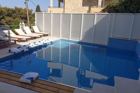 Apartments Mastelić are situated in a lovely historical city of Trogir in Split Region. Shared outdoor heated swimming pool surrounded by sunbeds, as well as BBQ facilities are at your disposal. The swimming pool is open form 01.05.-01.11. Check in i...