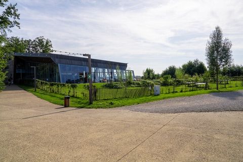 Entdecken Sie den preisgekrönten Charme von Your Nature, anerkannt als „Leisure Award Winning Park“! Mit außergewöhnlichen Annehmlichkeiten und nachhaltigem Design ist es das ultimative Ziel für Entspannung und Abenteuer in einer atemberaubenden natü...