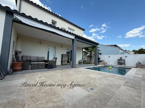 Villa 123 M2, 4 chambres, terrain 300 M2, piscine