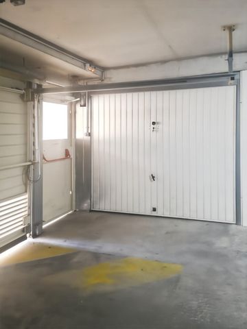 3 Box à vendre 13008 Marseille - Résidence "Les balcons du Rouet" - 81 000 honoraires d'agence inclus