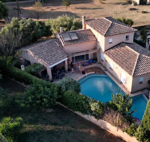 Villa prochhe centre ville