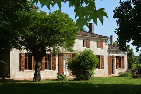 À vendre : Propriété de caractère de 246,31m²