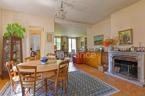 MAISONS LAFFITTE Château - Maison de 230m2, 5 chambres