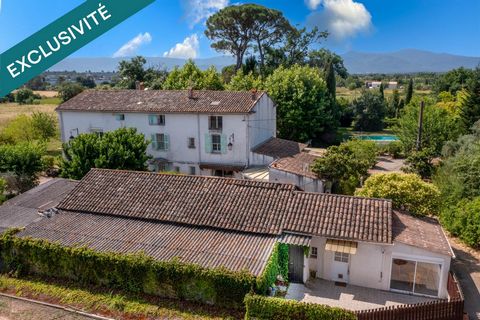 Bastide provençale de 335 m² avec annexes et piscine