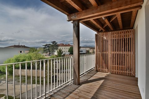 Appartement T3 de 69 m² avec balcon de 16 m²