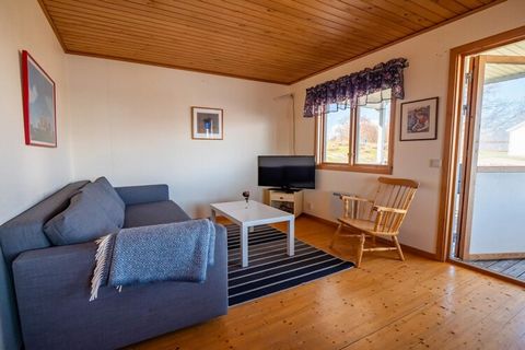 A warm welcome to Lilla Brattön! A car-free island that you can reach easily and conveniently by ferry. Experience an archipelago idyll on Lilla Brattön in Bohuslän this summer. Here you will always be close to the child-friendly sandy beach and the ...