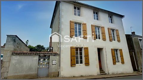 Maison Bourgeoise de 154 m² - 3 Chambres - Jardin - Garage - Centre Ville de ST HERMINE