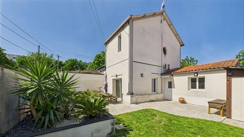 Maison 3 chambres - Parking privatif - proche centre