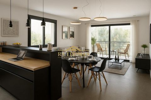 Spectaculair nieuw gebouwd penthouse te koop in Escaldes-Engordany. Deze woning is gelegen in een van de beste gebieden van het land, op slechts een paar minuten van het centrum waar de belangrijkste commerciële as van het land zich bevindt. Met een ...