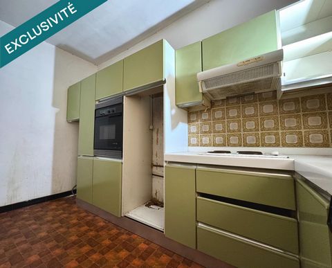Maison de ville de 135m2 environ - à RENOVER - 4 Chambres.