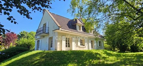 Maison d'architecte à vendre près d'Abois, charme, espace et nature