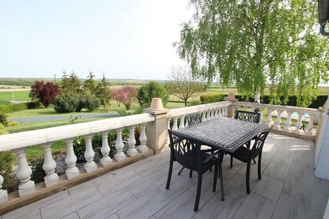 photo no. 2