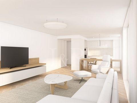Three-bedroom apartment with 133 m2, located in the Conde da Ribeira development in Alcântara, Lisbon. This apartment comprises an entrance hall, a 30 m2 living room with balcony, a separate kitchen integrated into the living room via a sliding door,...
