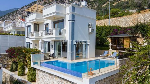 4-Bedroom Villa with Private Pool and Panoramic Sea Views in Kömürlük Kalkan Kalkan, one of the gems of Kaş, is a coveted Mediterranean holiday destination known for its crystal-clear turquoise waters, historic stone houses, and breathtaking natural ...