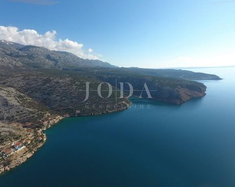 Location: Ličko-senjska županija, Senj, Stinica. ID CODE: 4504 Marina Mudrovčić Agent s licencom Mob: 0915787803 Tel: 051 403 771 E-mail: marina@joda-nekretnine.hr www.joda-nekretnine.hr