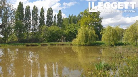 A04751 - Beautifully situated carp fishing lake of 2.5acres stocked with carp plus an additional smaller lake of approx 0.6acre in land of 7.5acres in a beautiful tranquil environment situated about 3 minutes away from the local village of Grez-en-Bo...