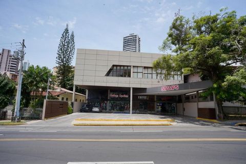 CHARACTERISTICS: Commercial building for sale on Manuel Espinosa Batista Avenue (La Cresta). Located just 370m from the metro station of the church of El Carmen on Via España and surrounded by hotels such as the Crown Plaza, Panama Hotel, Hilton, etc...