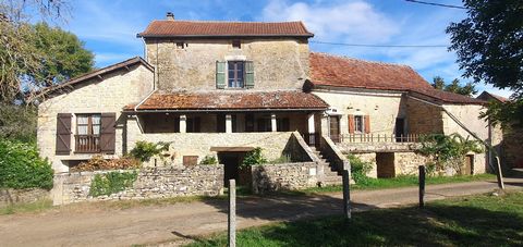 This beautiful property near Villeneuve is located in a very quiet hamlet.The house is South exposed and has a mature and landscaped garden. The house has a lot of character and outside presence. It enjoys a magnificent covered stone and wood terrace...