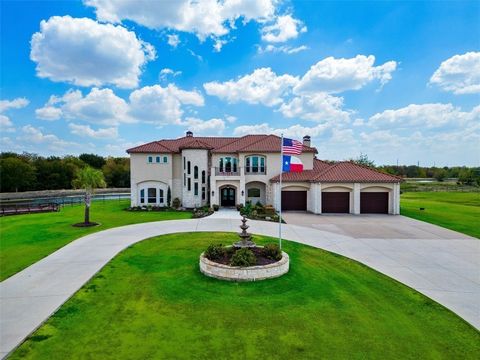 Rockwall Ranch has it all! A stunning Mediterranean style home surrounded by 64 acres of land, a stocked pond, barn, bunkhouse, resort style pool all 10 minutes from Lake Ray Hubbard and 32 miles to downtown Dallas.The main residence built in 2014, a...