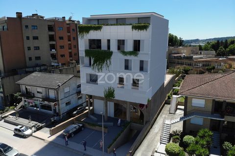 Identificação do imóvel: ZMPT562245 2 bedroom apartment with balcony and parking space in the center of Paços de Ferreira, located in the Jasmim Building! In these housing units, we sought to find a young style and a dynamic space, which adapts to ci...