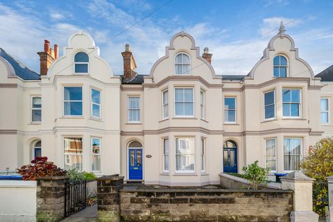 This charming and spacious five double bedroom Victorian townhouse has been lovingly cared for and maintained by its current owners who have enjoyed it as a wonderful family home for over 30 years. The property offers two reception rooms, five double...