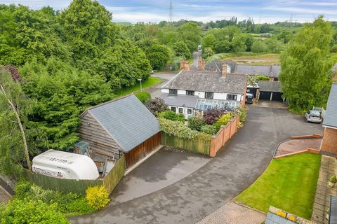 Located on the edge of the village close to the border with Cropston/Rothley/Swithland, Mill House Farm is a historic old period farmhouse under Swithland slate packed full of period charm. Enjoying a prime, conservation setting this well-loved home ...