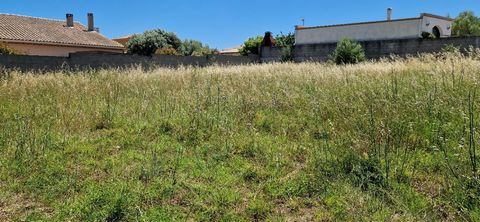 Adissan 34230 - Building plot of 700m2 buildable. Price 168000eur agency fees included paid by seller. Very beautiful dominant land with a nice view of the countryside. To visit and assist you in your project, contact olivier brun at ... or by email ...