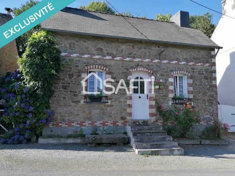 Située dans la charmante ville de Glomel (22110), cette maison en pierres offre un cadre de vie paisible au cœur d'une bourgade accueillante. Proche de toutes commodités, elle bénéficie d'un jardin arboré sans vis-à-vis, d'une terrasse extérieure ave...