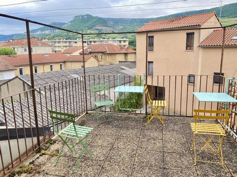 photo no. 10