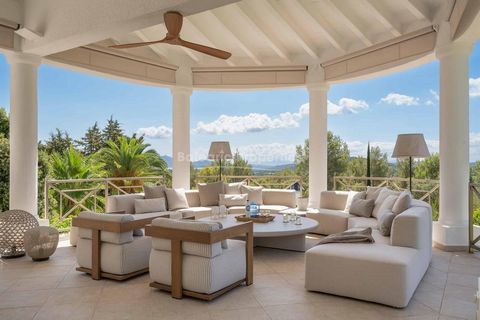 Impressive luxury villa with panoramic views across the countryside to the sea near Pollensa Exquisite Secluded Villa with Panoramic Views and Guest Apartment in Pollensa Nestled in a prestigious elevated position just moments from the heart of Polle...