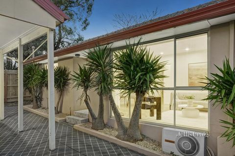 Beckoning you to a carefree lifestyle, this single-level villa answers all your entry-level, investment and scale-down dilemmas in a prime locale just a short stroll to the shops and train station. Modern tones and an inviting ambience filter through...