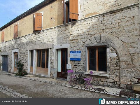 Mandate N°FRP163220 : House approximately 153 m2 including 6 room(s) - 4 bed-rooms. - Equipement annex : Garden, Garage, double vitrage, Fireplace, combles, - chauffage : electrique - Expect some renovation - Class Energy B : 104 kWh.m2.year - More i...