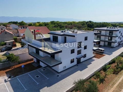 Location: Zadarska županija, Privlaka, Privlaka. ID CODE: 338 Esquire Real Estate d.o.o. Mob: ... E-mail: ... ...