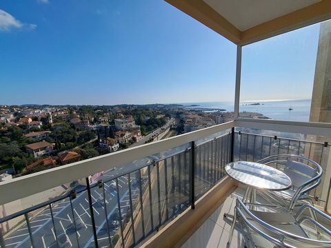 A VENDRE : Appartement T2 48 m2 - vue mer panoramique - SAINT-RAPHAEL