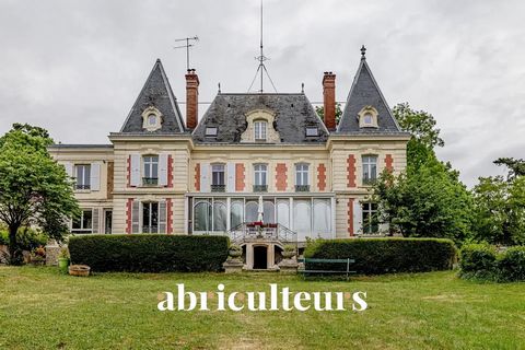 Bienvenue chez Abriculteurs, l’agence familiale qui s’engage à un service immobilier d’exception. Découvrez une présentation soignée de ce bien : des photos professionnelles, un plan détaillé et une visite virtuelle immersive pour vous projeter dans ...