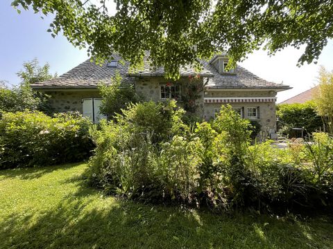 MAISON DE CARRACTERE
