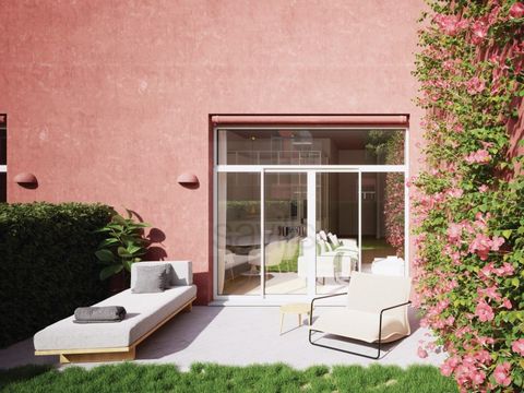 1-Bedroom Apartment with Terrace and Private Garden - Exclusivity and Comfort in the City Centre This elegant one-bedroom flat in Torrinha Gardens, at Rua da Torrinha, stands out for its modern layout and terrace with private garden, offering a uniqu...