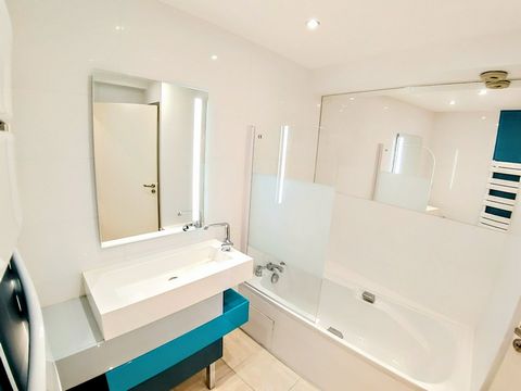 photo no. 18