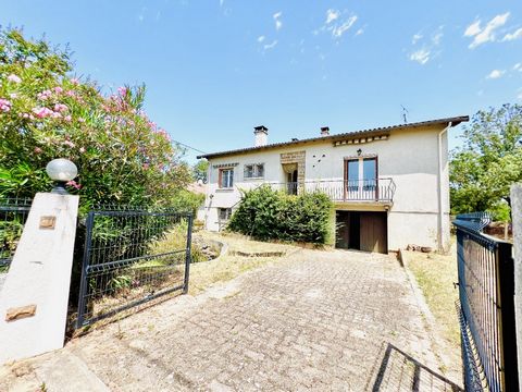 Maison à rénover avec grand terrain de 2400m² et dépendances secteur Florentin.