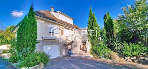 Maison 5 pièces de 177 m²
