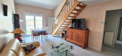 Charmant duplex situé dans le pentagone avec 2 chambres, mezzanine et garage sécirisé